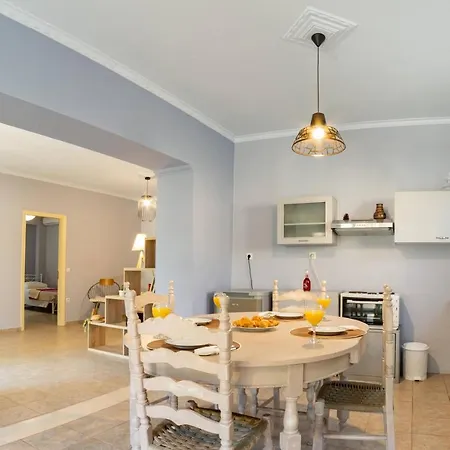 Mouria Pinakokhorion